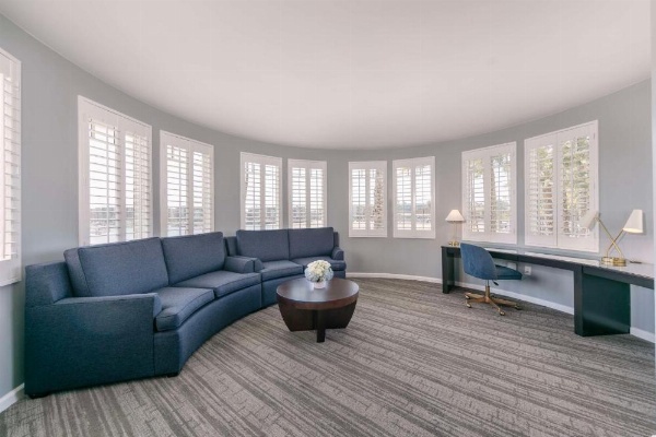 Jamaica Bay Inn Marina Del Rey Tapestry Collection by Hilton image 21